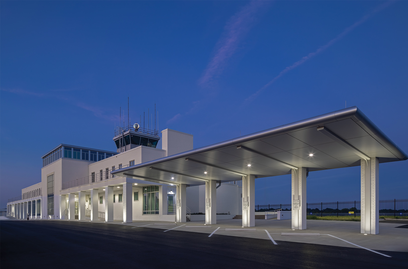 Smith Reynolds Airport